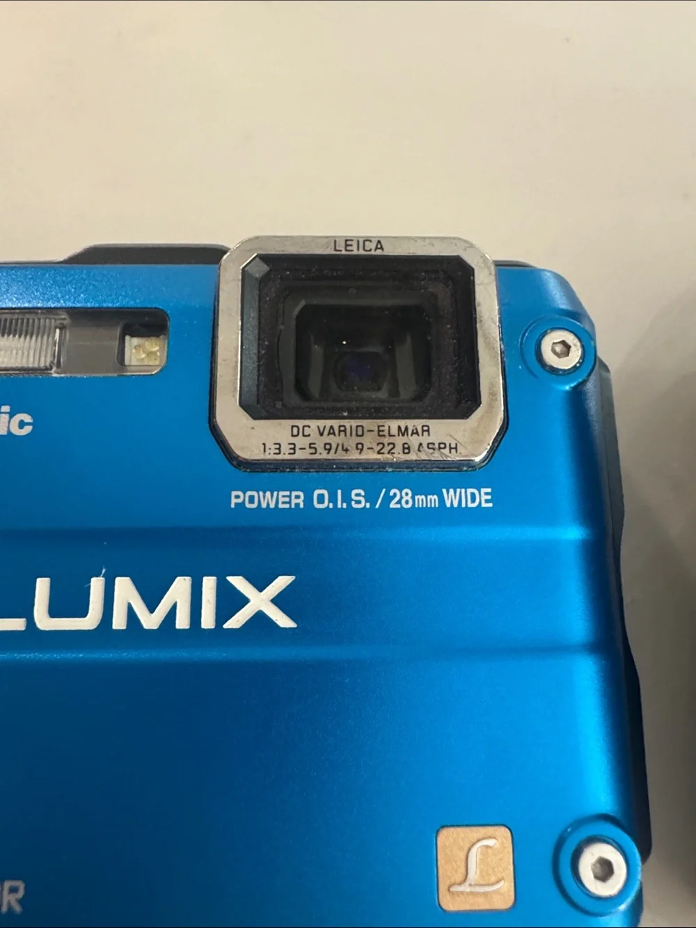 Panasonic Lumix Compact Digital Camera in Blue with Charger